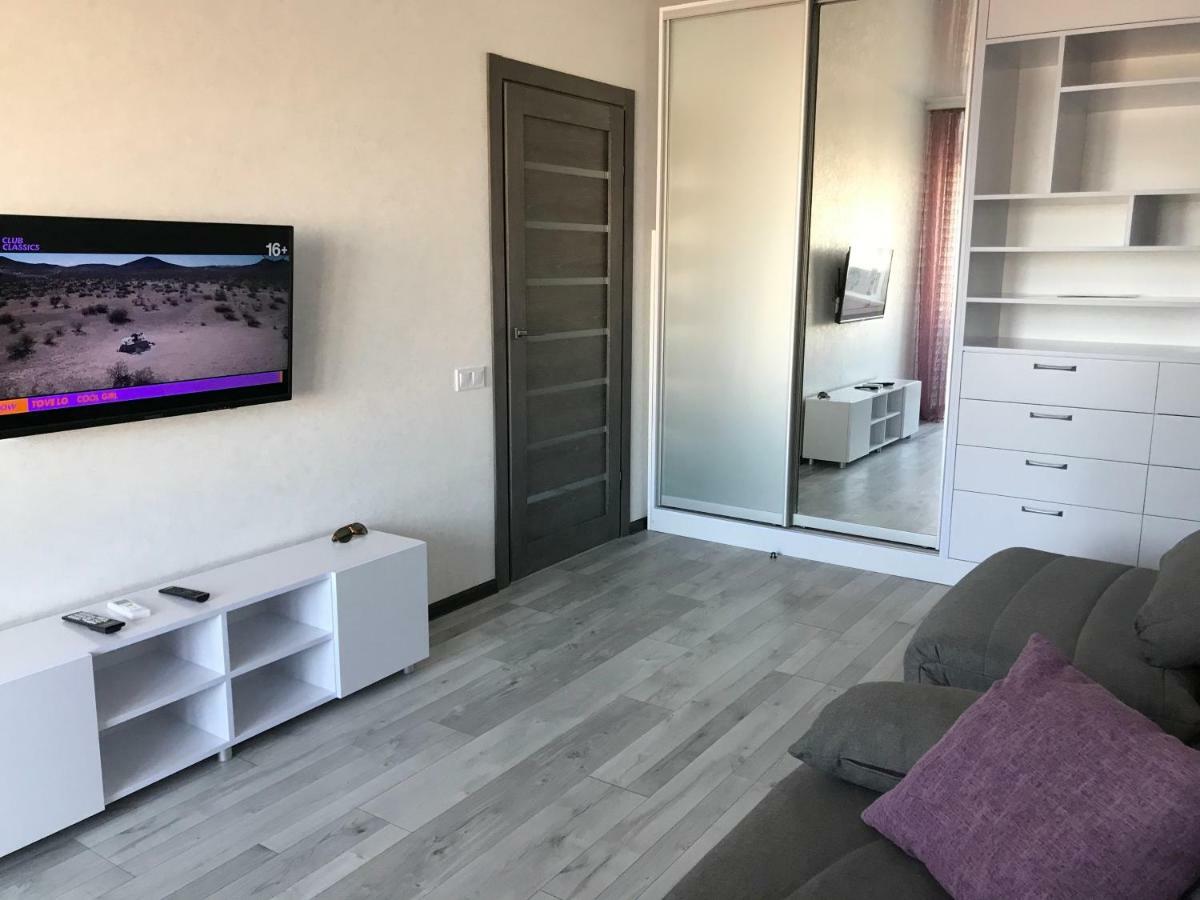 Comfort Apartments, Kadorr 34 Pearl โอเดสซา ภายนอก รูปภาพ